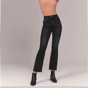 Abercrombie & Fitch 90s Straight Ultra High Rise Black Raw Hem Jeans SZ 25 Long
